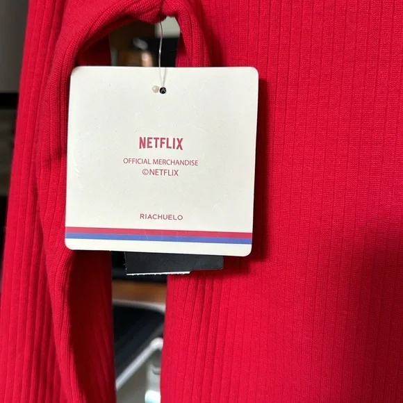 NWT. Stranger Things red turtle neck . Size Small - Picture 4 of 6